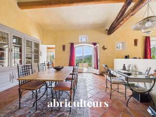 Vente maison 9 pièces