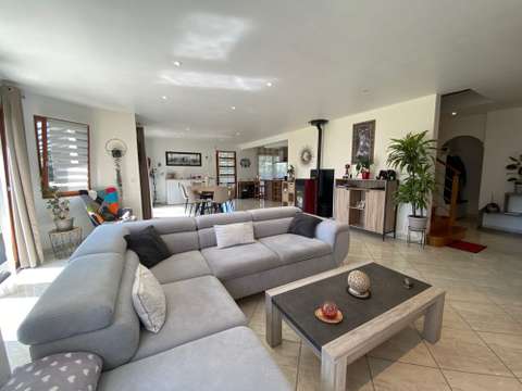 Vente maison 8 pièces