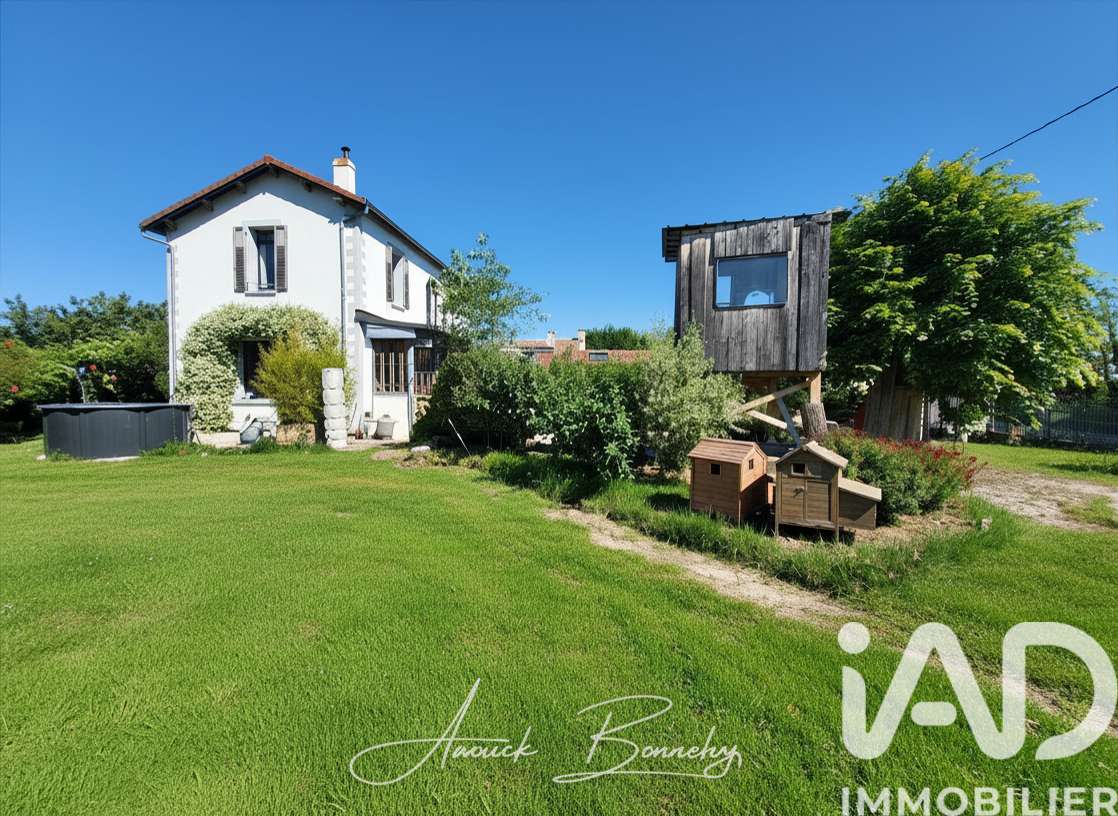 Vente Maison à Romans-sur-Isère (26100) : à vendre / 156m² Romans-sur-Isère