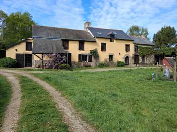Vente maison 9 pièces Romillé 35