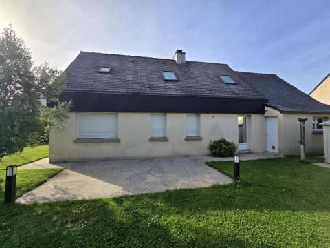 Vente maison 5 pièces Romillé 35