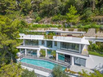 Vente maison 8 pièces Roquebrune-Cap-Martin 06