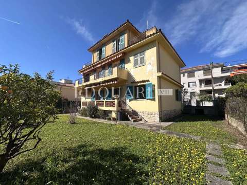 Vente maison 11 pièces Roquebrune-Cap-Martin 06