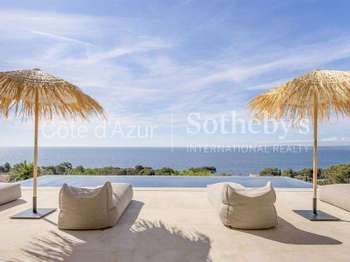 Vente maison 9 pièces Roquebrune-sur-Argens 83