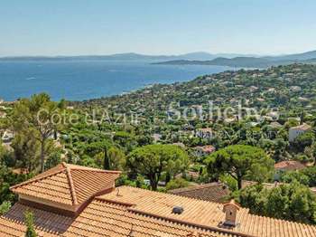 Vente maison 6 pièces Roquebrune-sur-Argens 83