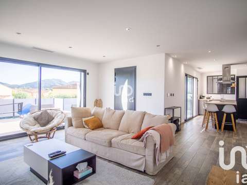 Vente maison 4 pièces Roquebrune-sur-Argens 83