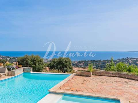 Vente maison 8 pièces Roquebrune-sur-Argens 83