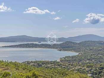 Vente maison 8 pièces Roquebrune-sur-Argens 83