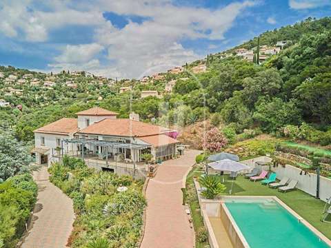 Vente maison 6 pièces Roquebrune-sur-Argens 83