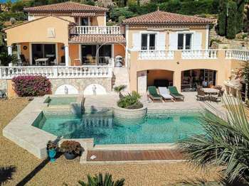 Vente maison 5 pièces Roquebrune-sur-Argens 83