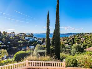 Vente Maison 4 chambresRoquebrune-sur-Argens