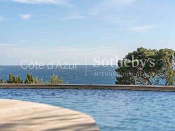 Vente maison 6 pièces Roquebrune-sur-Argens 83