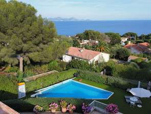 Vente Maison 4 chambresRoquebrune-sur-Argens