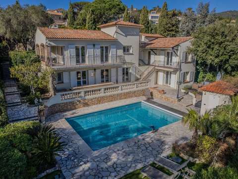 Vente maison 6 pièces Roquebrune-sur-Argens 83