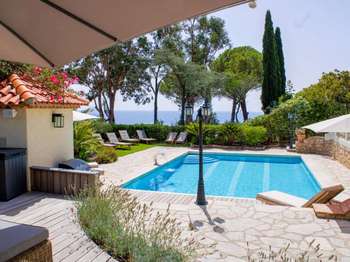 Vente Maison 6 chambresRoquebrune-sur-Argens
