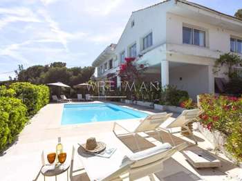 Vente maison 12 pièces Roquebrune-sur-Argens 83