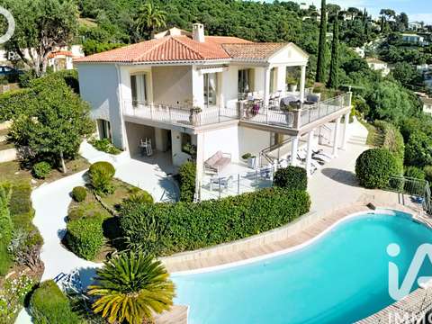 Vente maison 6 pièces Roquebrune-sur-Argens 83