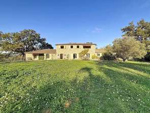 Vente Maison 9 chambresRoquebrune-sur-Argens