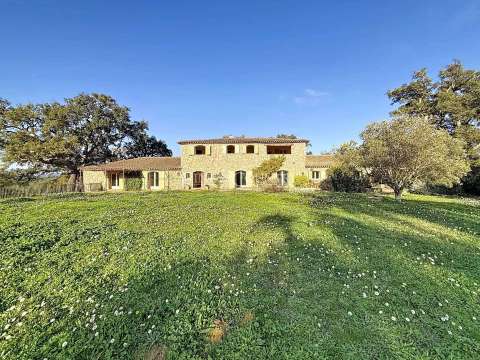 Vente maison 12 pièces Roquebrune-sur-Argens 83