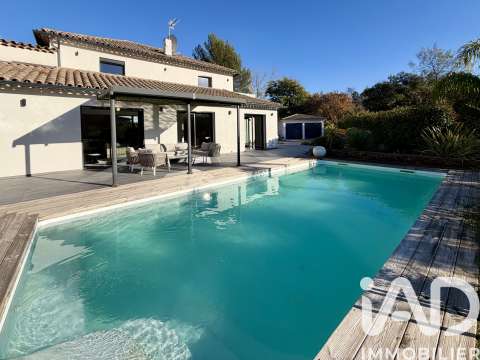 Vente maison 10 pièces Roquebrune-sur-Argens 83