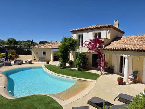 Vente maison 5 pièces Roquebrune-sur-Argens 83