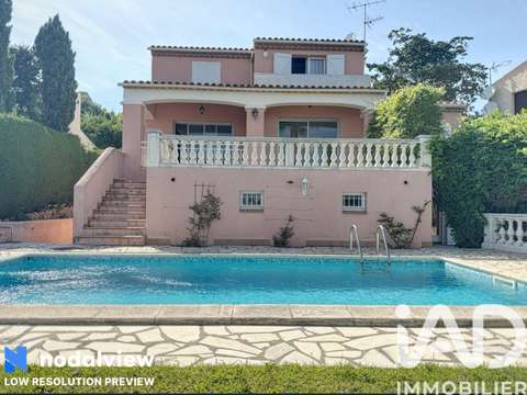 Vente maison 9 pièces Roquebrune-sur-Argens 83