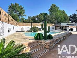 Vente Maison 5 chambresRoquebrune-sur-Argens