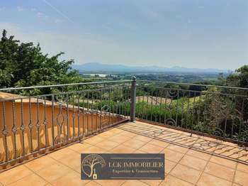 Vente Maison 5 piècesRoquebrune-sur-Argens