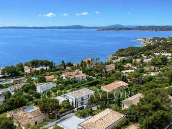 Vente Maison 5 chambresRoquebrune-sur-Argens