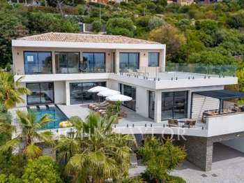 Vente maison 6 pièces Roquebrune-sur-Argens 83