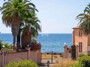 Vente Maison 10 chambresRoquebrune-sur-Argens