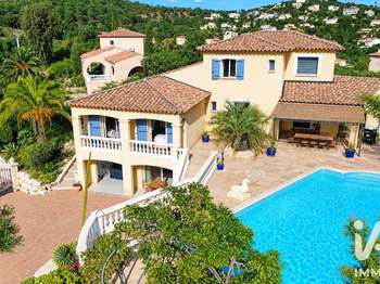 Vente maison 6 pièces Roquebrune-sur-Argens 83