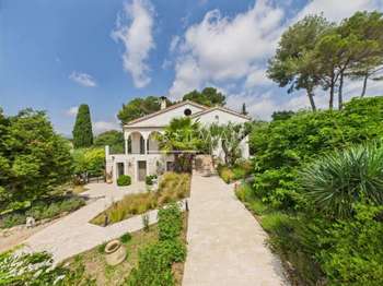 Vente maison 17 pièces Roquefort-les-Pins 06