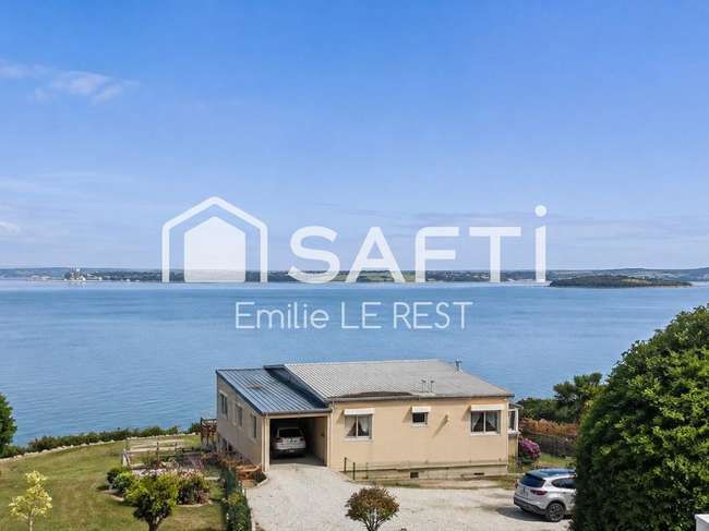 Maison 8 pièces 107 m² · à Roscanvel · 107 m² · 399 650 €