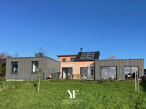 Vente maison 11 pièces Rosnoën 29