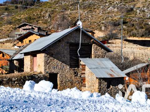 Vente maison 3 pièces Roubion 06