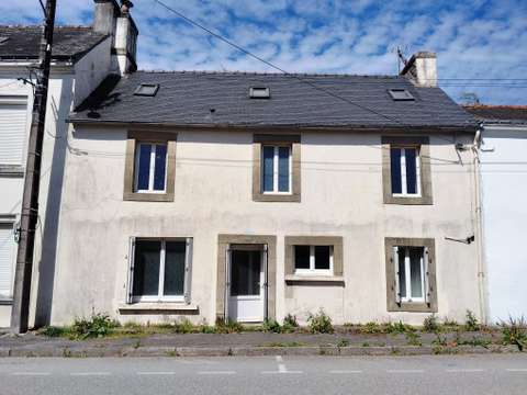 Vente maison 6 pièces Roudouallec 56