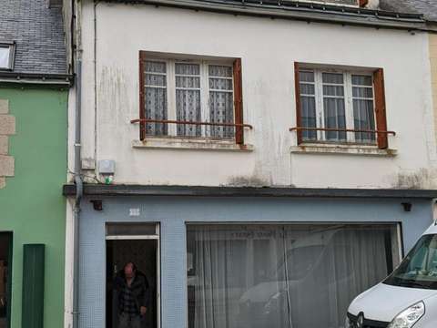 Vente maison 6 pièces Roudouallec 56