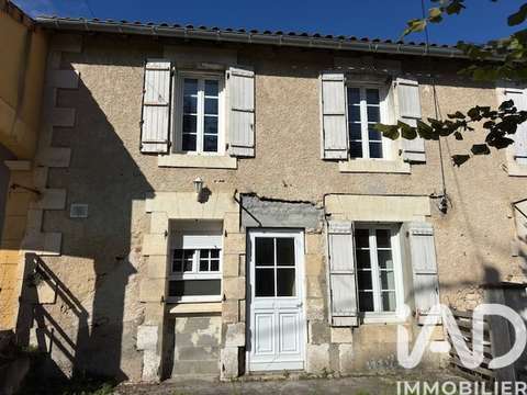 Vente maison 3 pièces Rougnac 16