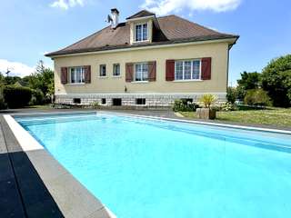 Vente maison 8 pièces