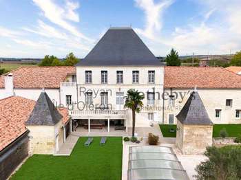 Vente maison 21 pièces Roullet-Saint-Estèphe 16