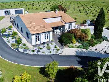 Vente maison 9 pièces Roullet-Saint-Estèphe 16