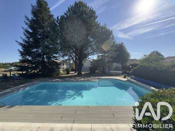 Vente Maison 4 piècesRoullet-Saint-Estèphe