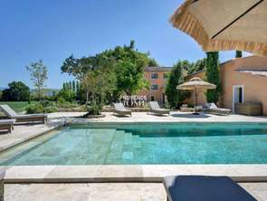 Vente Maison 7 chambresRoussillon