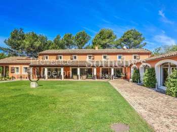 Vente Maison 6 chambresRoussillon