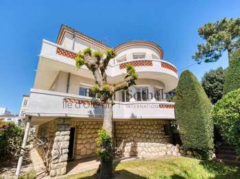 Vente maison 8 pièces Royan 17