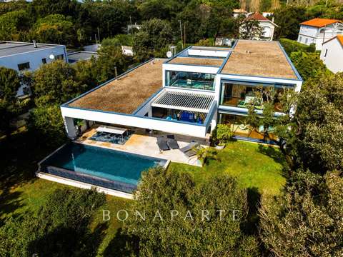 Vente maison 9 pièces Royan 17