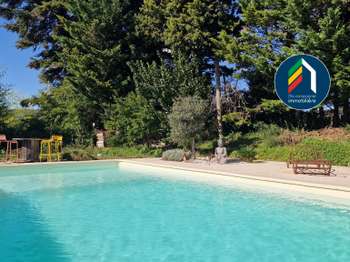 Maison 8 pièces 291 m² · à Roynac · 291 m² · 415 000 €