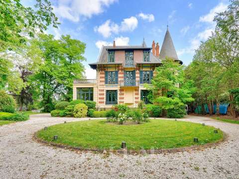 Vente maison 16 pièces Rueil-Malmaison 92