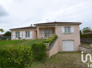 Vente maison 5 pièces Ruffec 16